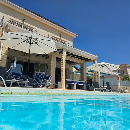 Villa Ocean Breeze Péjia