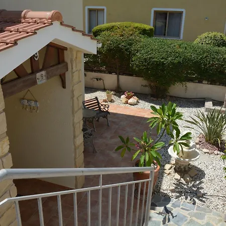 Ocean Breeze * Peyia