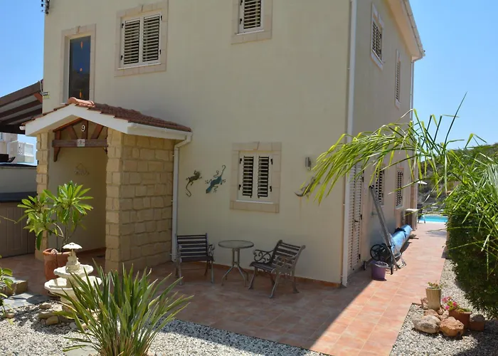 Ocean Breeze * Peyia