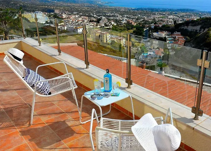 Ocean Breeze Villa *